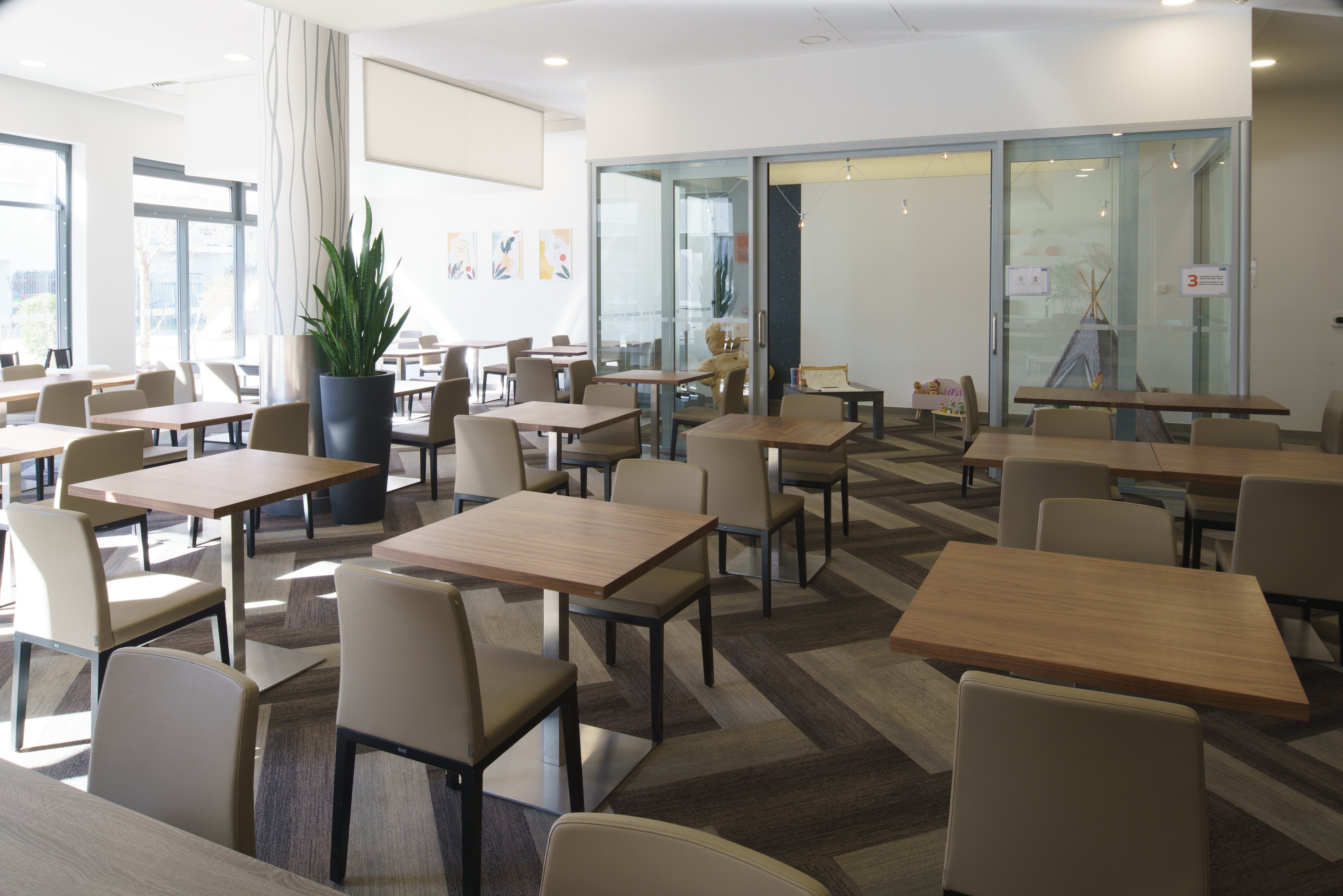Holiday Inn Express Strasbourg Centre 63/74