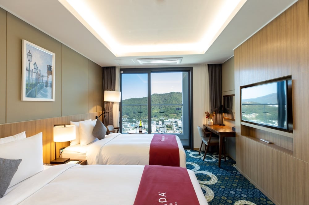 Ramada Plaza by Wyndham Dolsan Yeosu 19/64