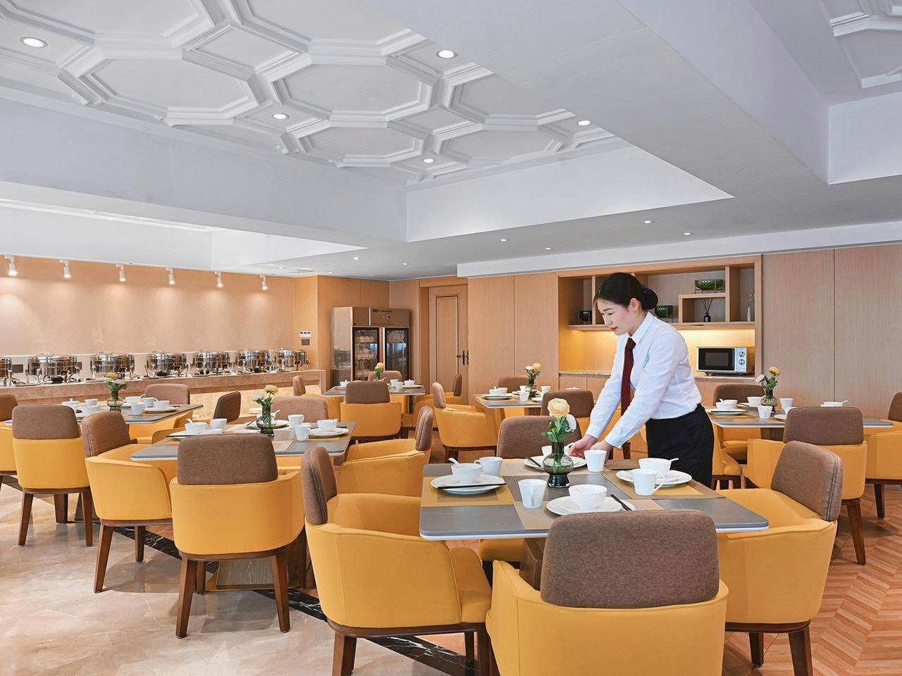 Vienna Hotel (Changsha Furong Middle Road) 38/48