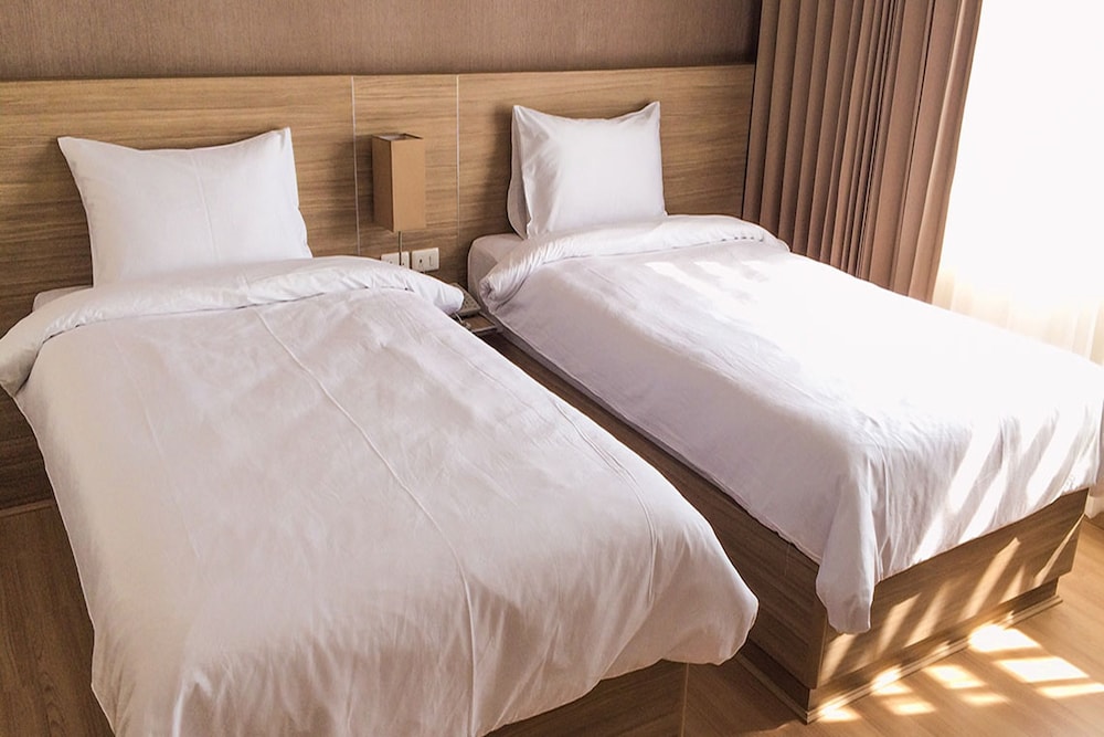 Leosor Hotel 15/58