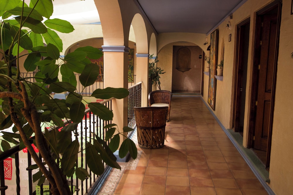 Hotel Trebol 58/59