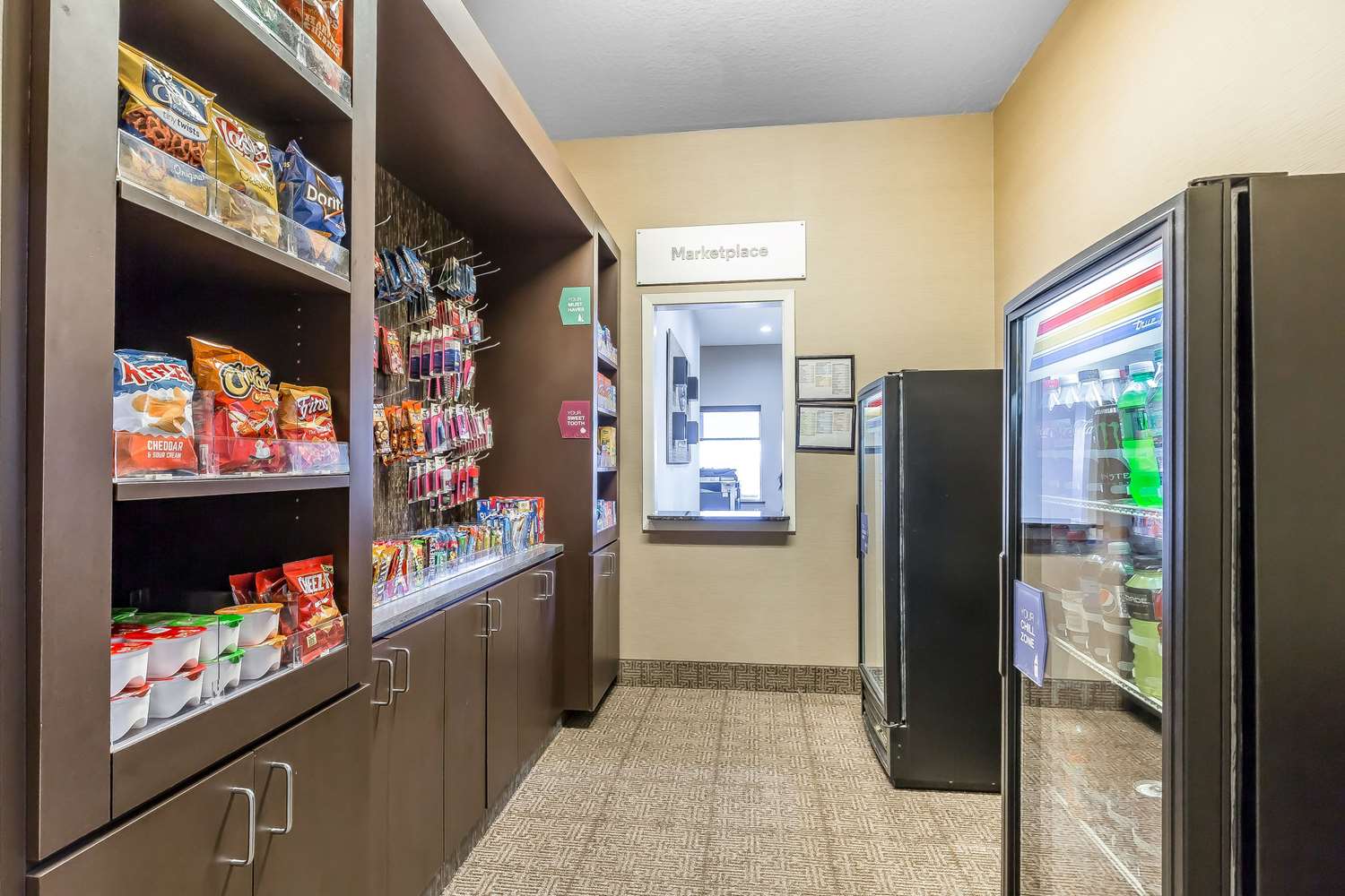 Comfort Suites Houston IAH Airport - Beltway 8 10/45
