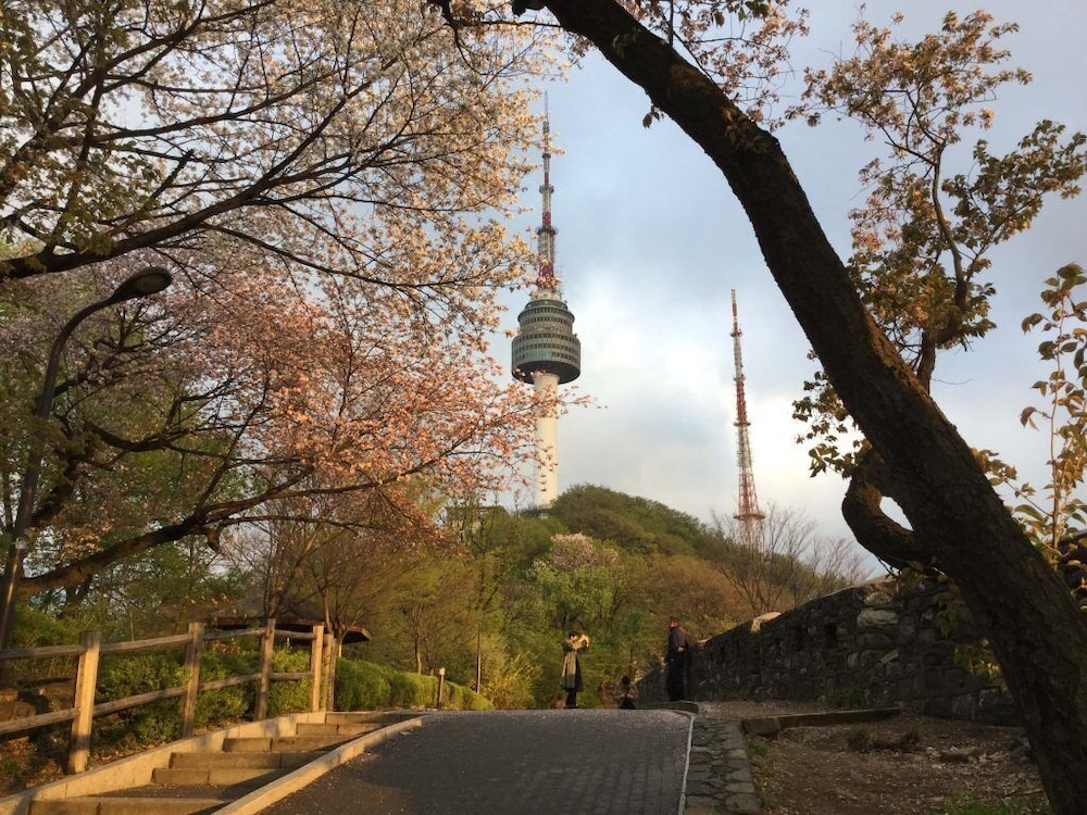 Namsan Hill Hotel 59/62