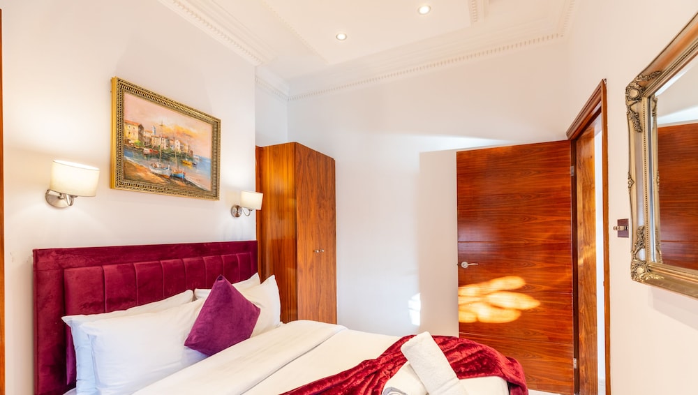 Griffin House Hotel 14/45