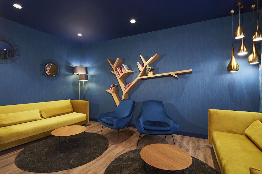 Hotel Kyriad Paris Bezons La Defense 48/61