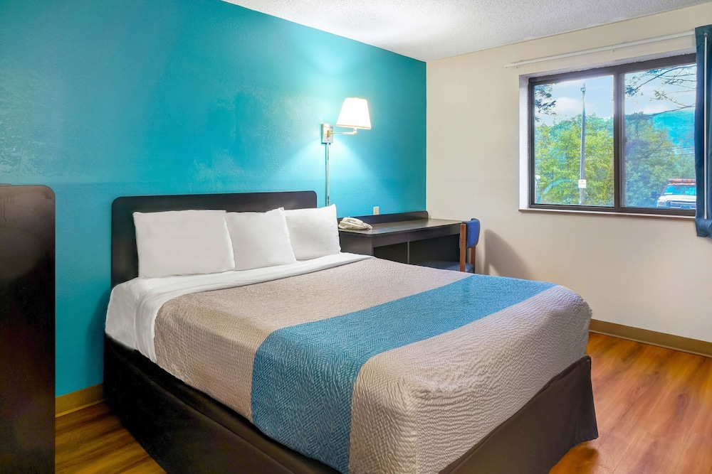 Motel6 Montoursville, PA - Williamsport 21/36