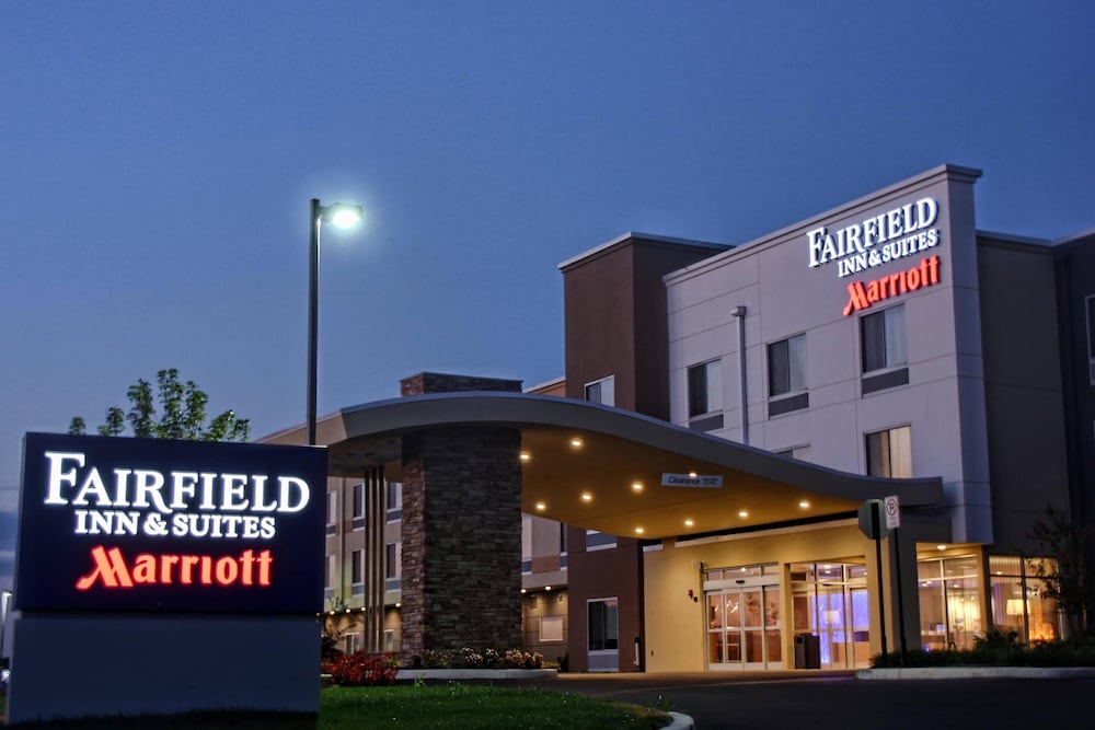 Fairfield Inn Suites Reading Wyomissing 3/51