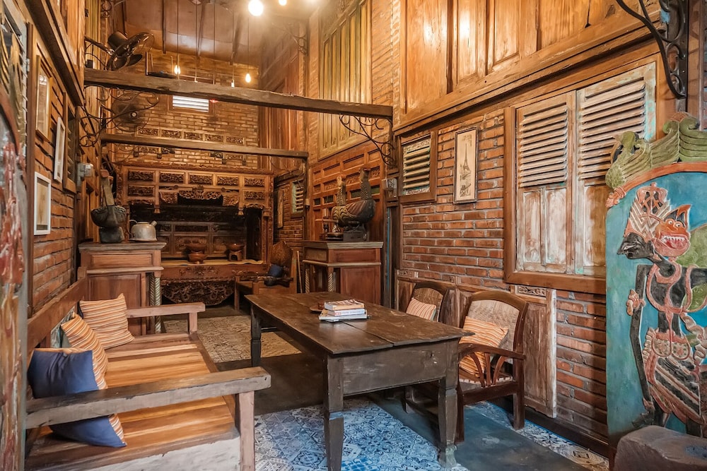 Twospaces Living At Bunga Desa 31/50