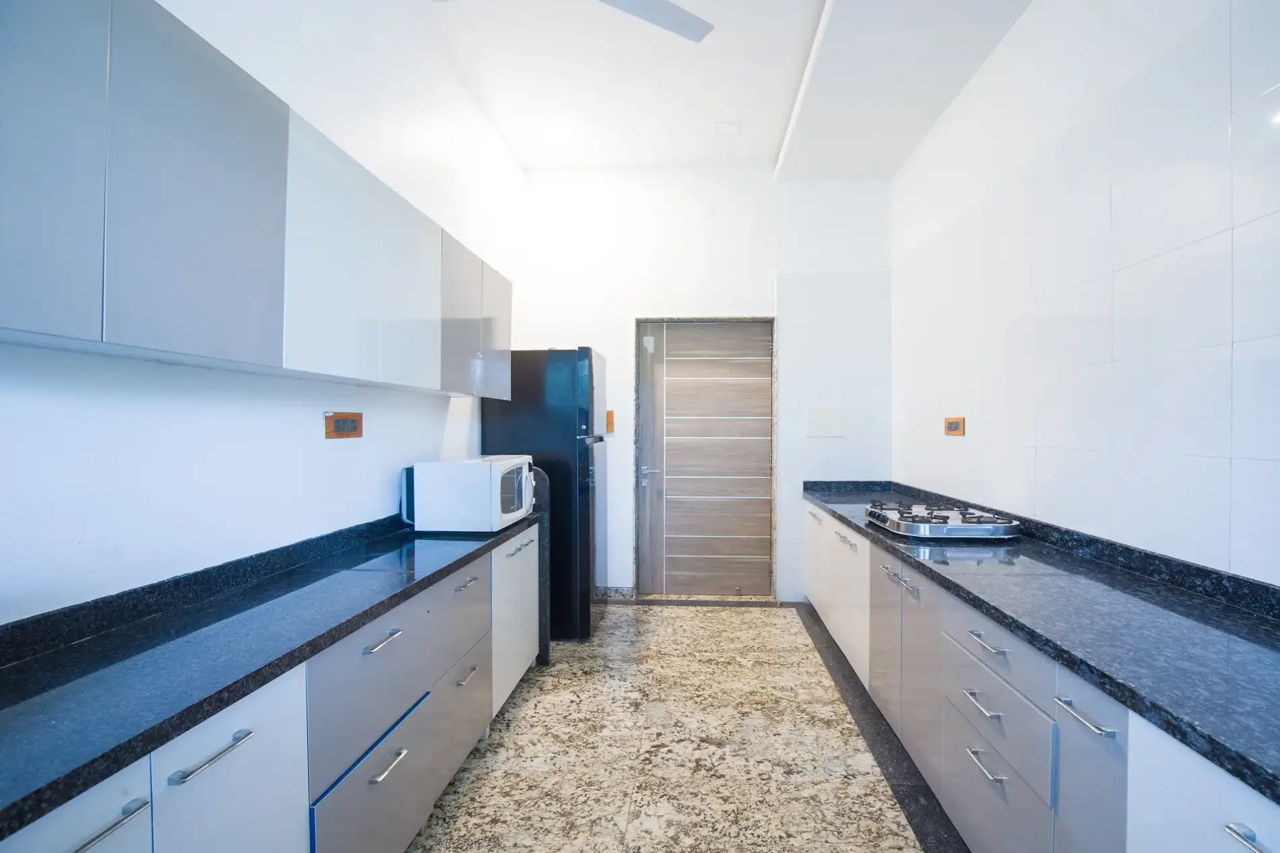 ELIVAAS Shourya Celesta 3 BHK with Pvt Pool 6/29