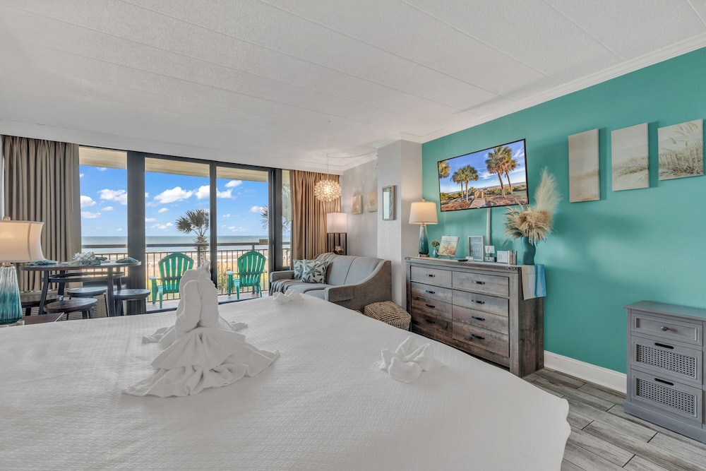 The Caravelle Resort 45/77
