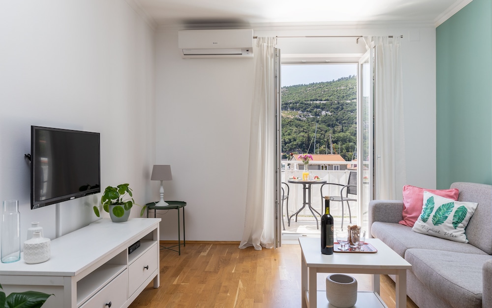 APARTMENTS SILVIJA 22/31