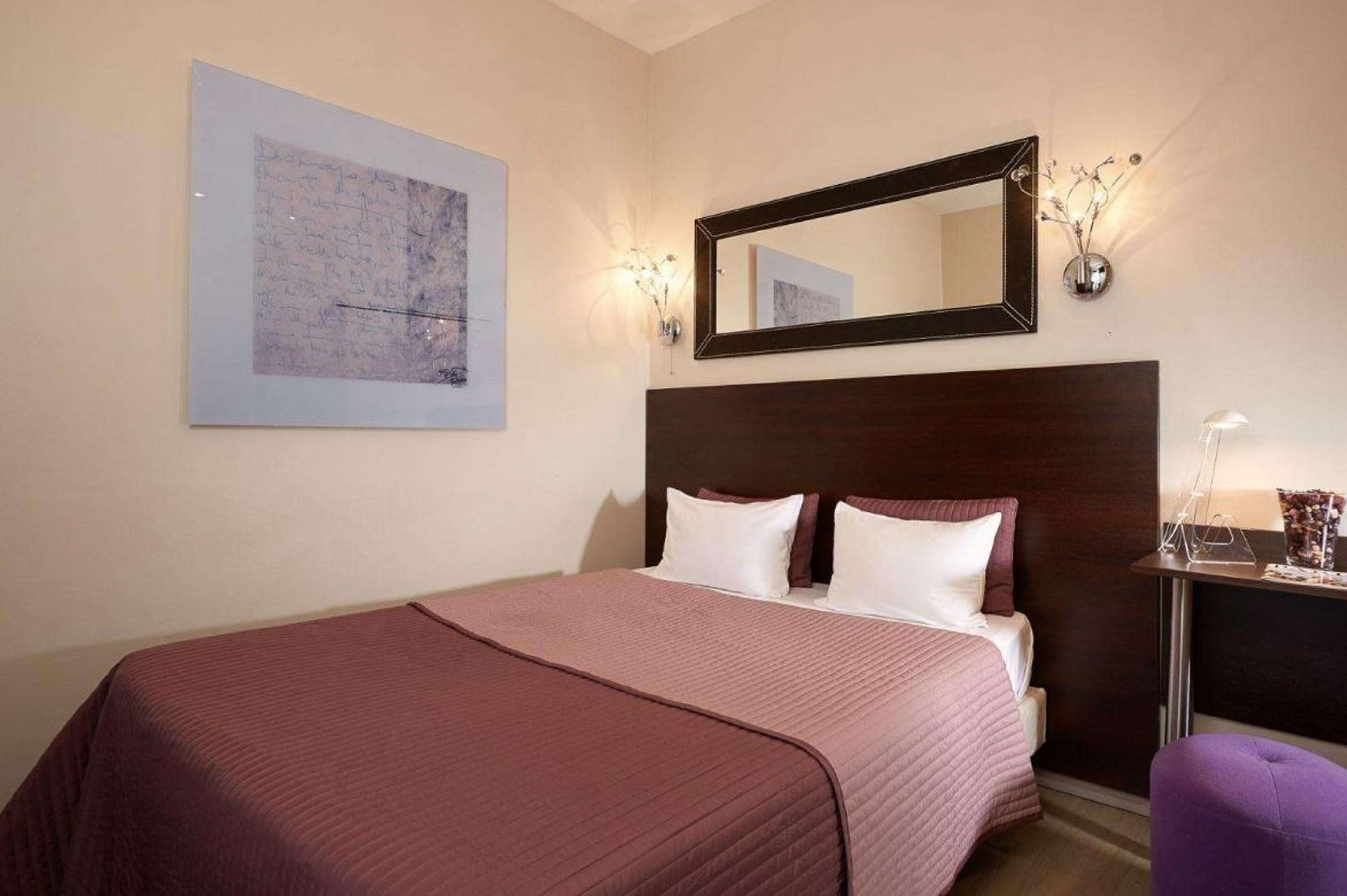 CLASSIC, DOUBLE BED
