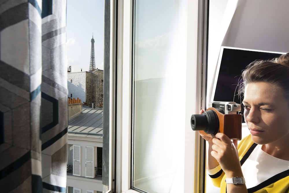 Hotel Eiffel Turenne 38/54