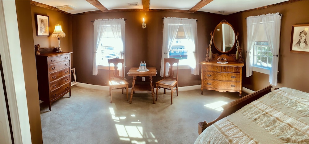 Old Orchard Beach Inn 48/79