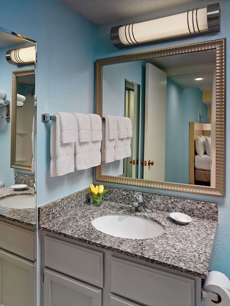 Sonesta Es Suites Cincinnati Blue Ash 4/45