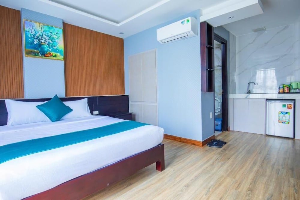 SUPERIOR, DOUBLE BED
