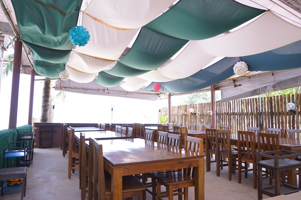 Paifha Beach Resort 38/45