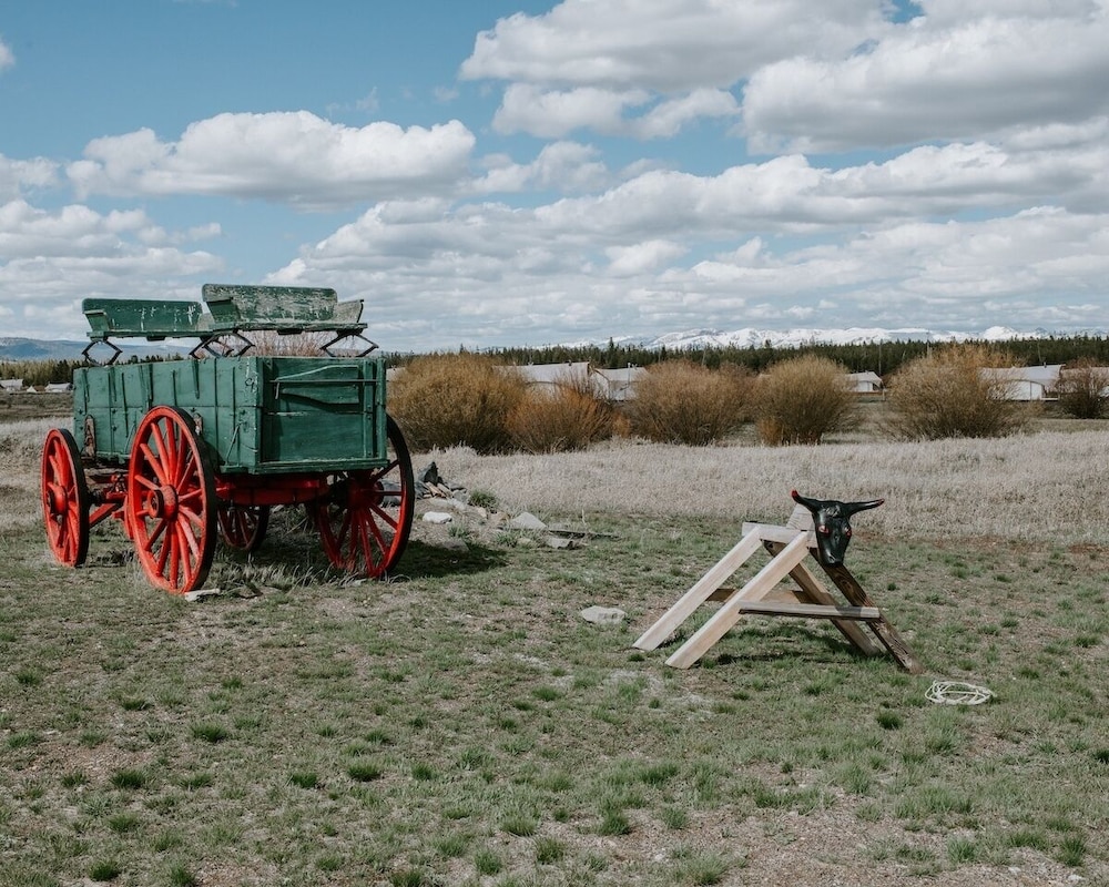 Bar N Ranch 42/70