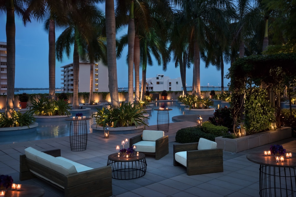 Four Seasons Hotel Miami in MIAMI - FL
