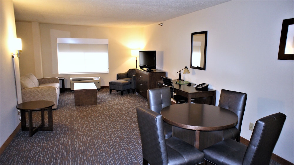 Wingate by Wyndham Chattanooga 21/32