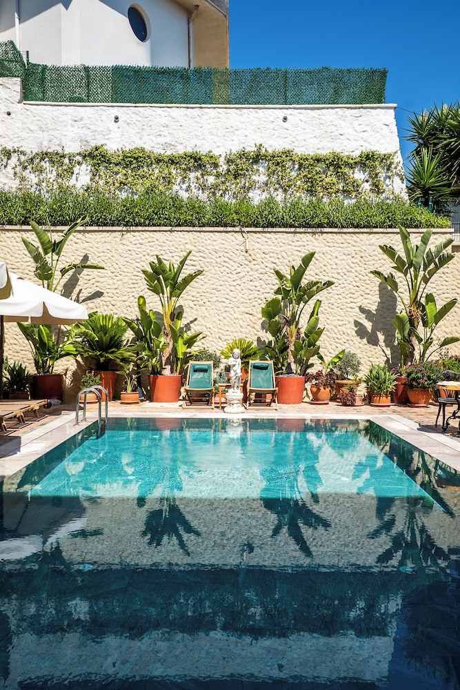 Motif Hotel Cesme 7/34