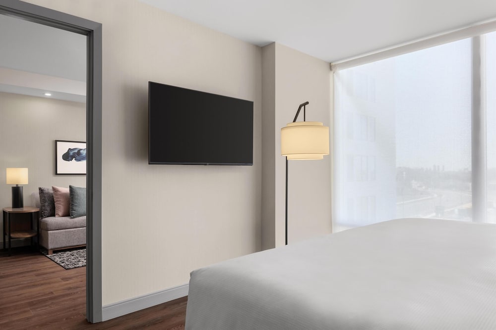 Hyatt House Mississauga Airport Corporate Centre 12/44
