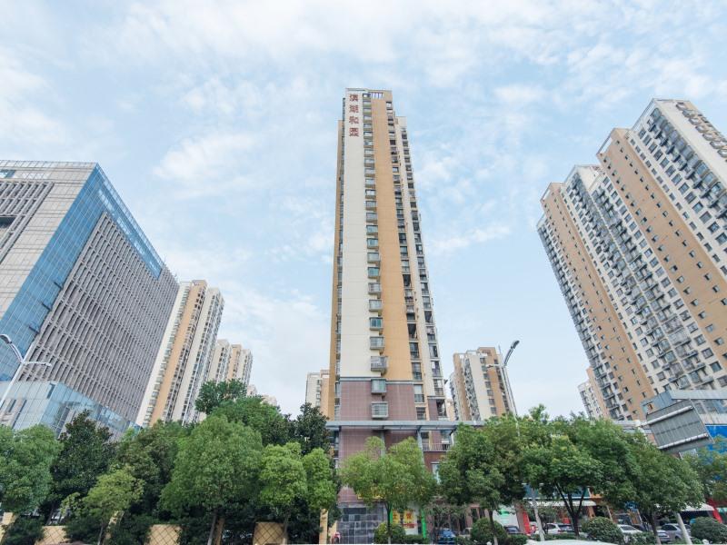 GreenTree Inn Hefei Binhu Century City Binhu Hospital Express Hotel in HEFEI