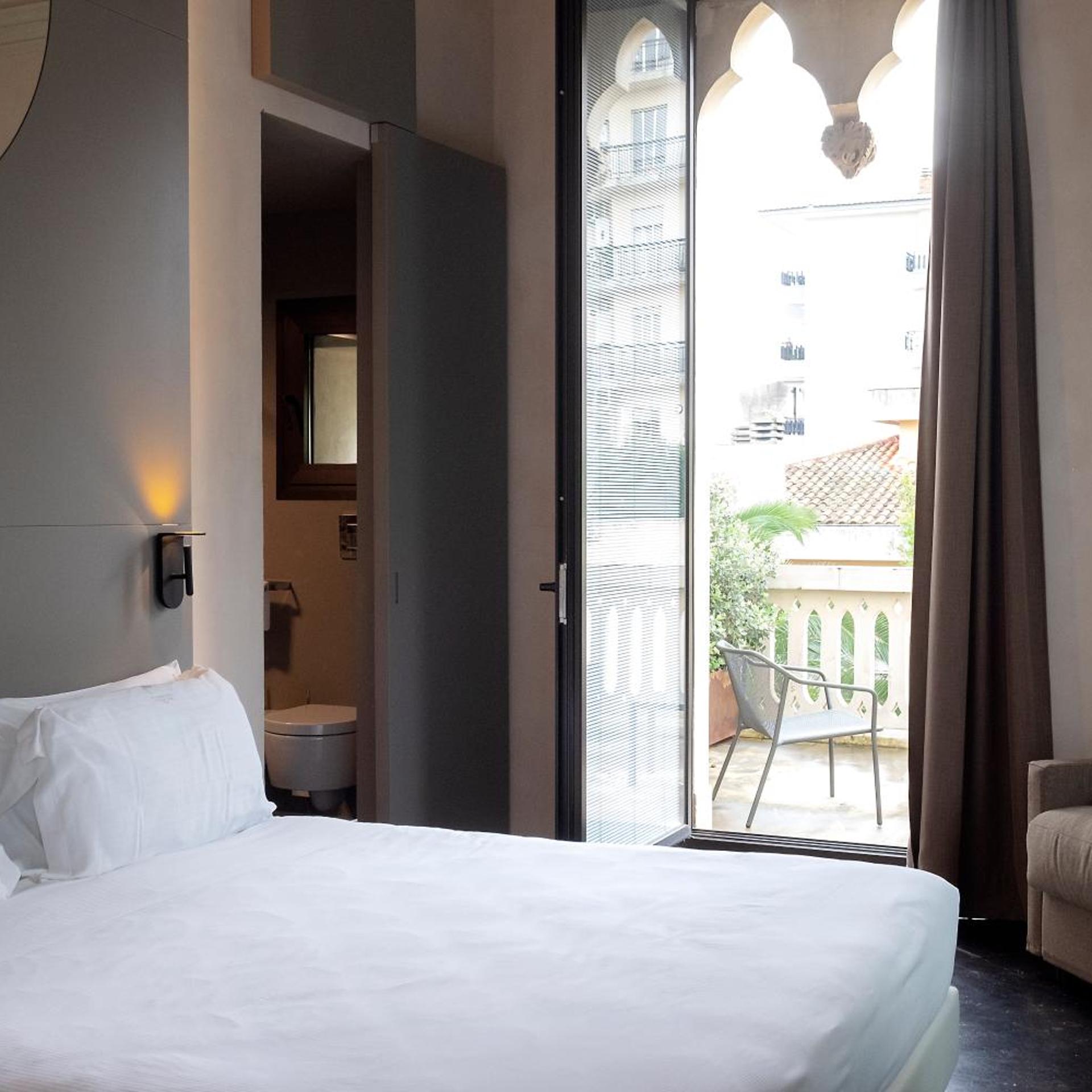 Deluxe, Double or Twin Bed, Balcony