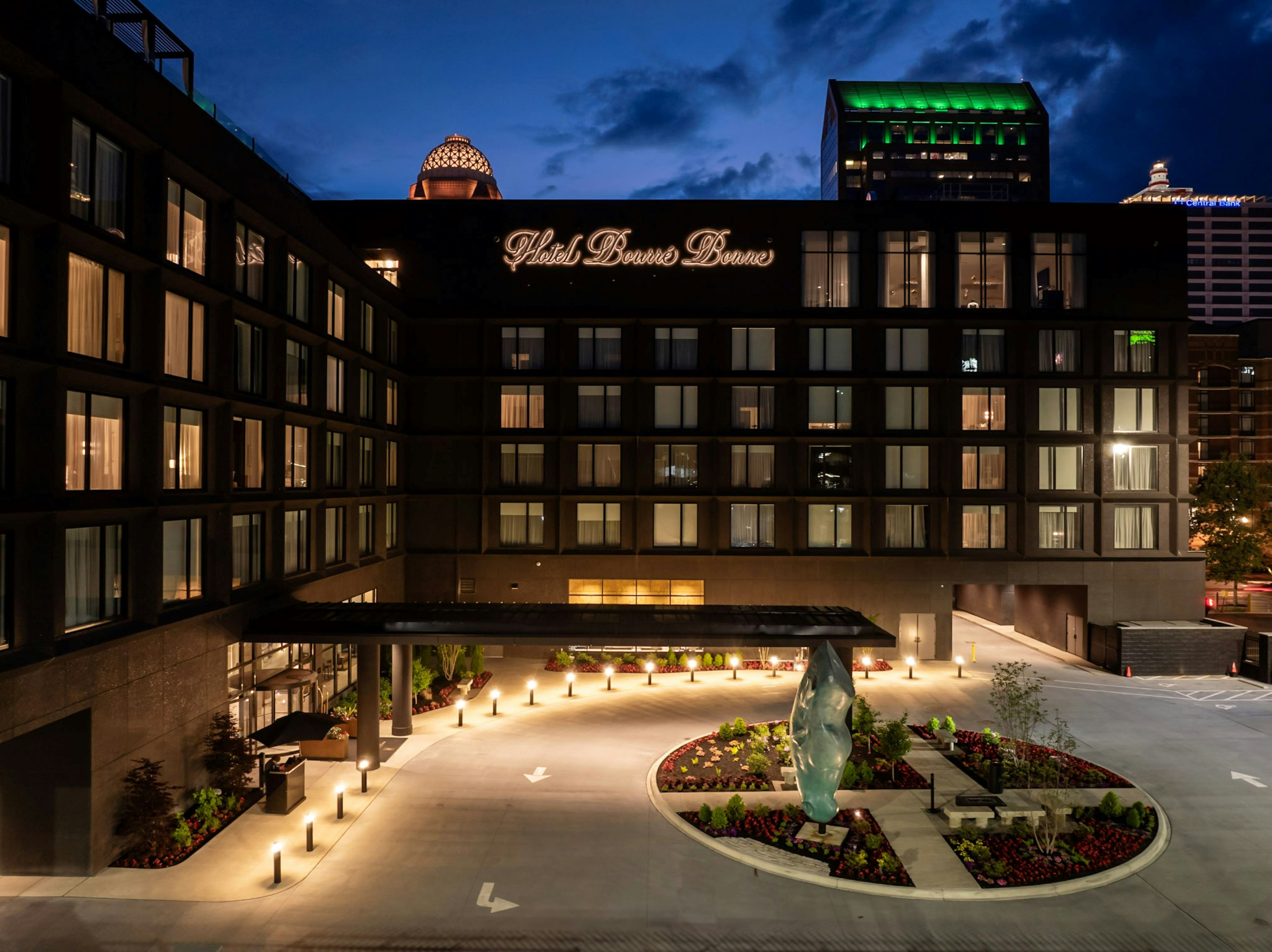 Hotel Bourre Bonne Louisville, Curio Collection by Hilton 7/56