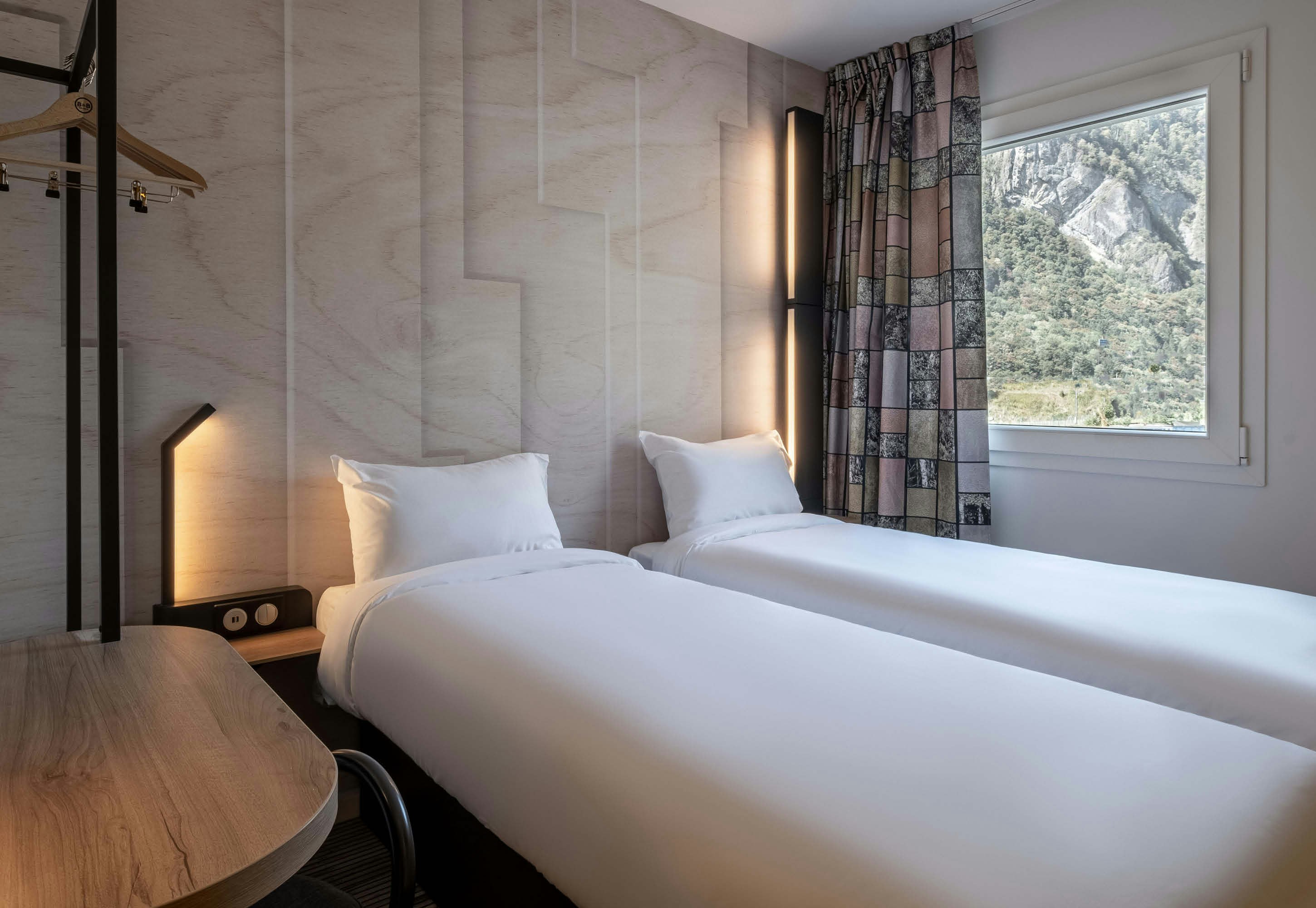 B&B HOTEL Cluses Sud 11/22