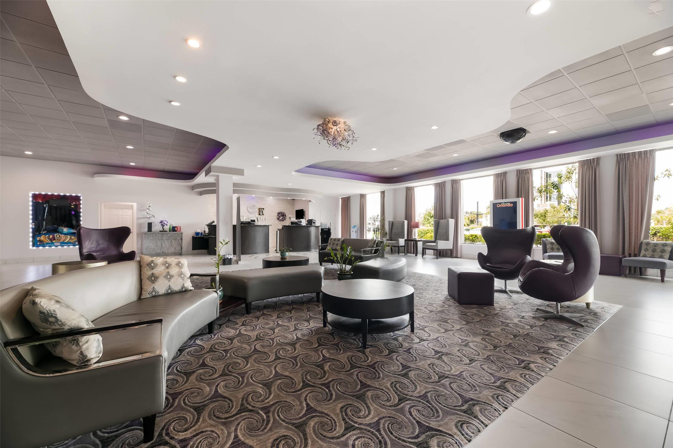 Clarion Inn & Suites Across From Universal Orlando Resort 18/27