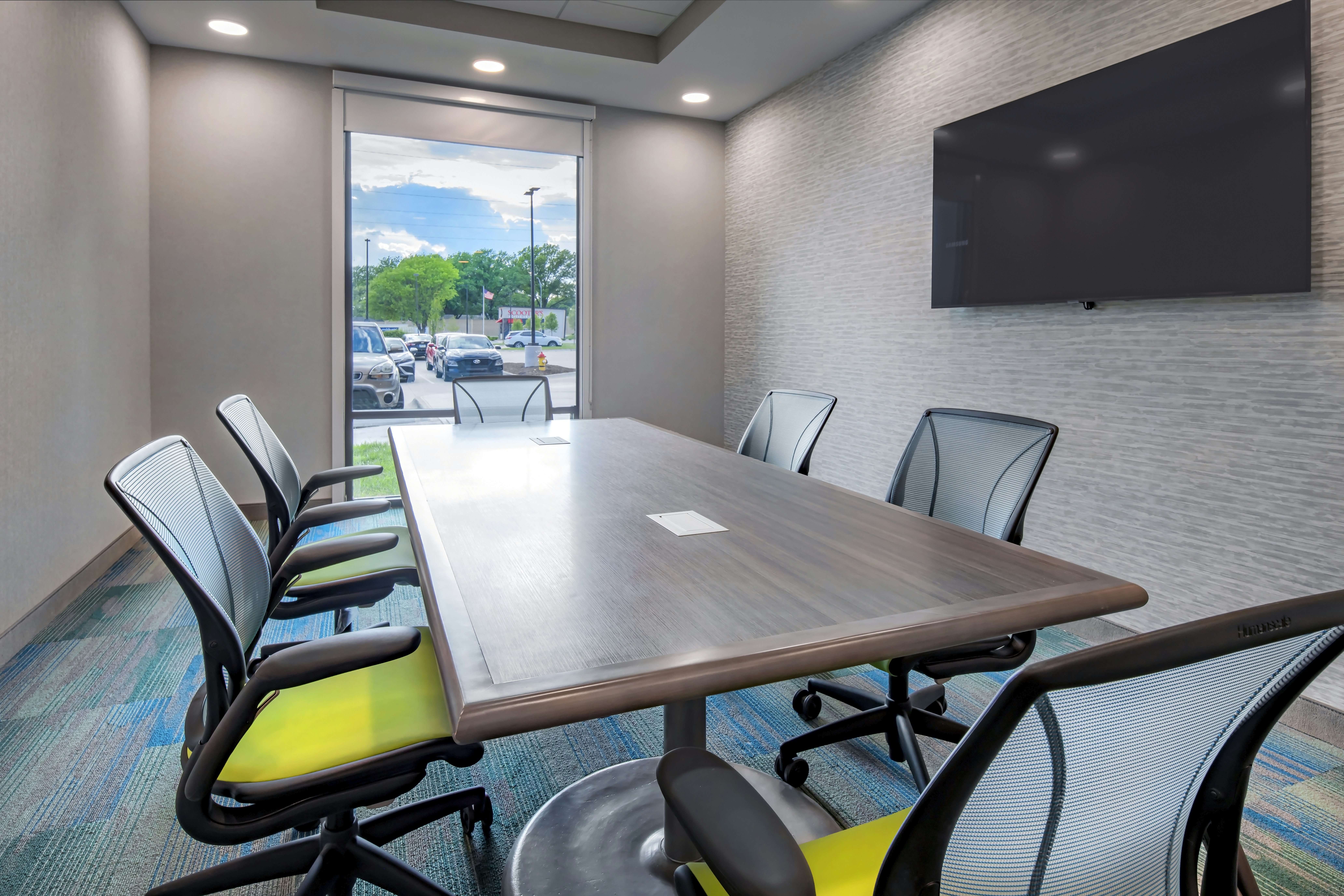 Home2 Suites by Hilton Omaha I-80 at 72nd Street 13/19