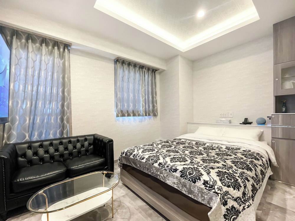 Hotel DIAMOND 9/50