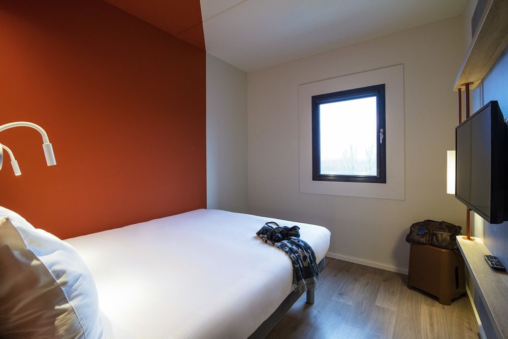 Ibis Budget Rotterdam The Hague Airport 10/35
