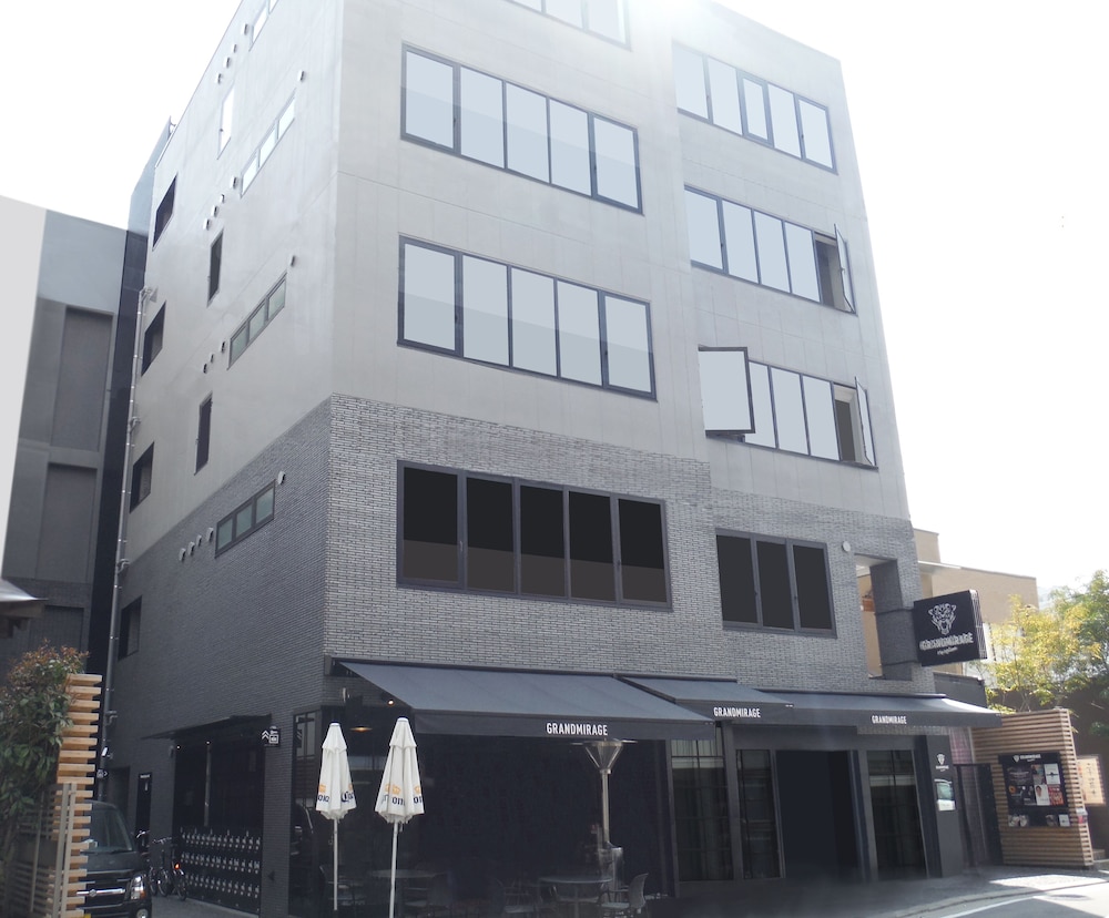 ミズカ今泉1 無人ホテル 写真1
