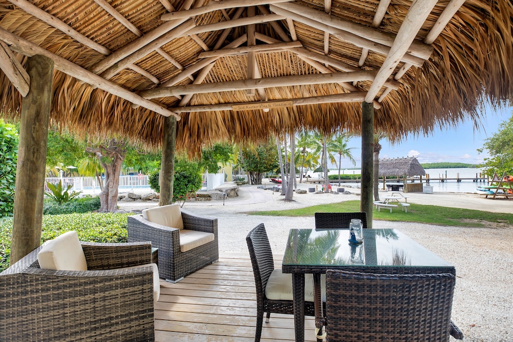 Atlantic Bay Resort 33/50