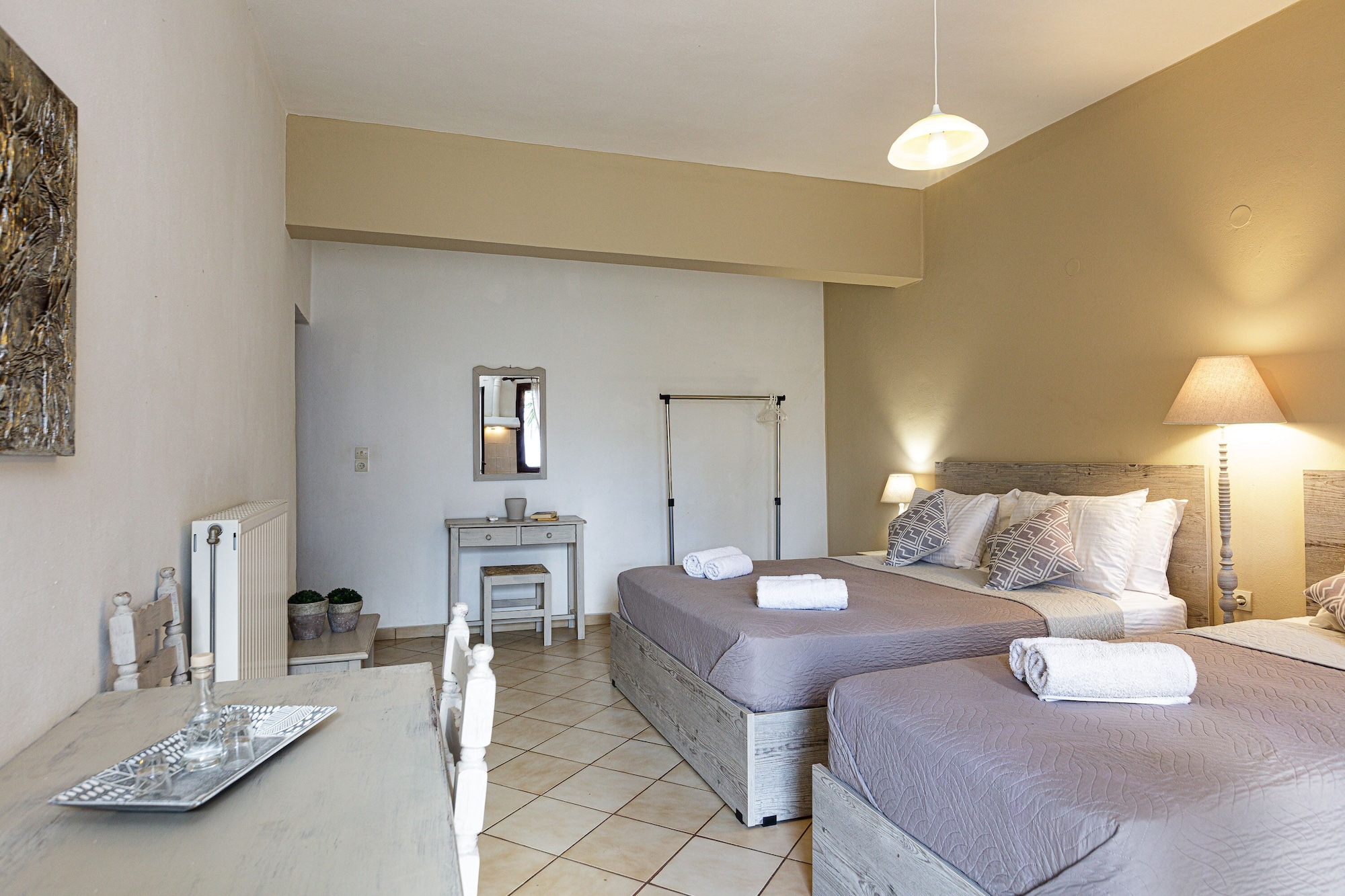 Studio, Triple, 1 Double and 1 Single Bed, Lateral Side Sea View