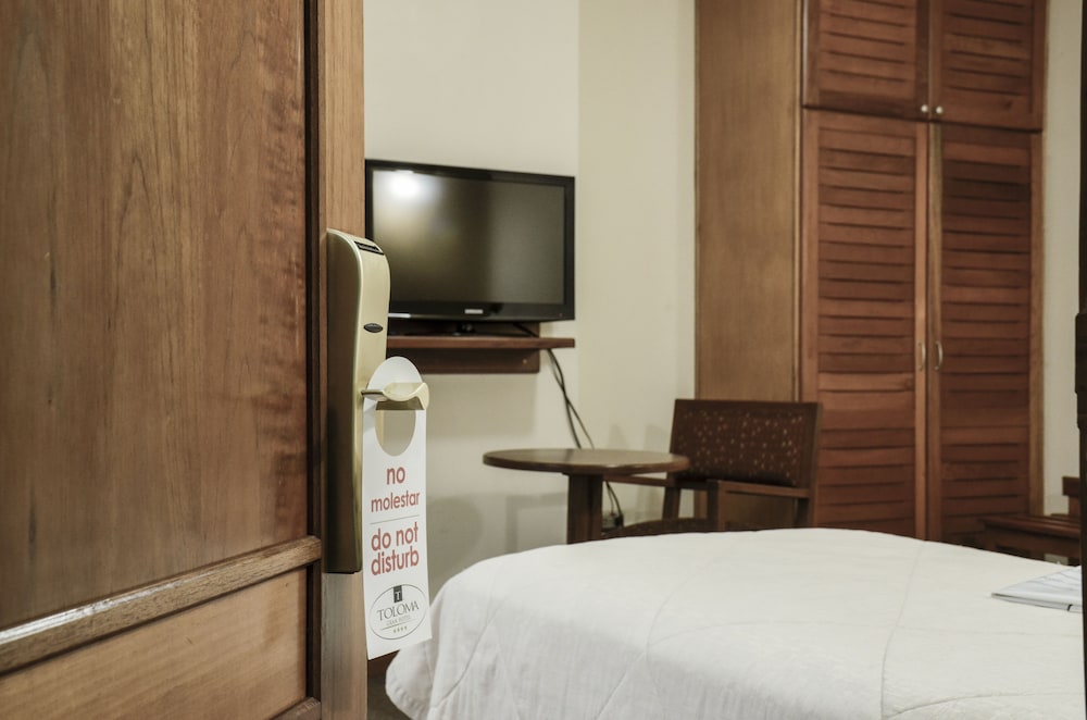 GRAN HOTEL TOLOMA 26/68