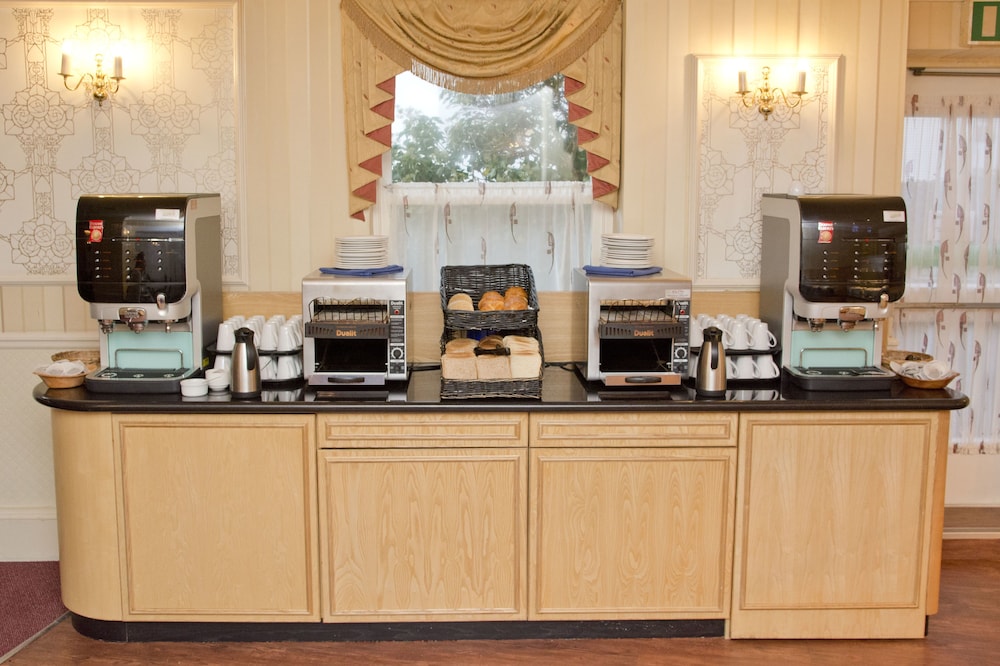 Tlh Carlton Hotel 36/50