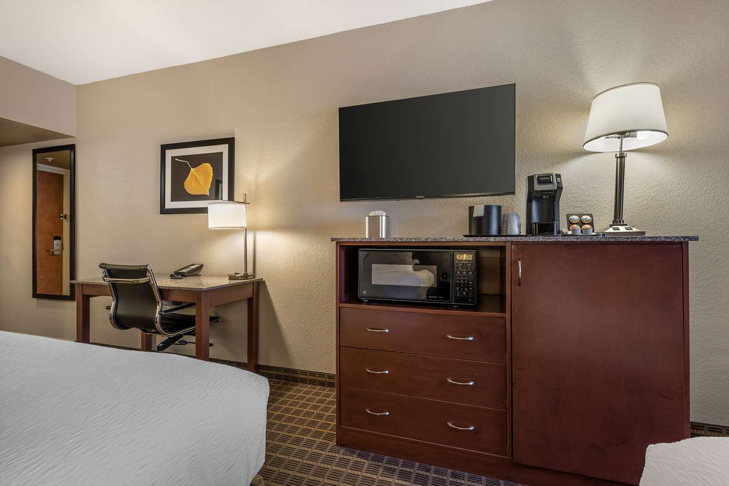 Best Western Plus Peak Vista Inn & Suites 13/13