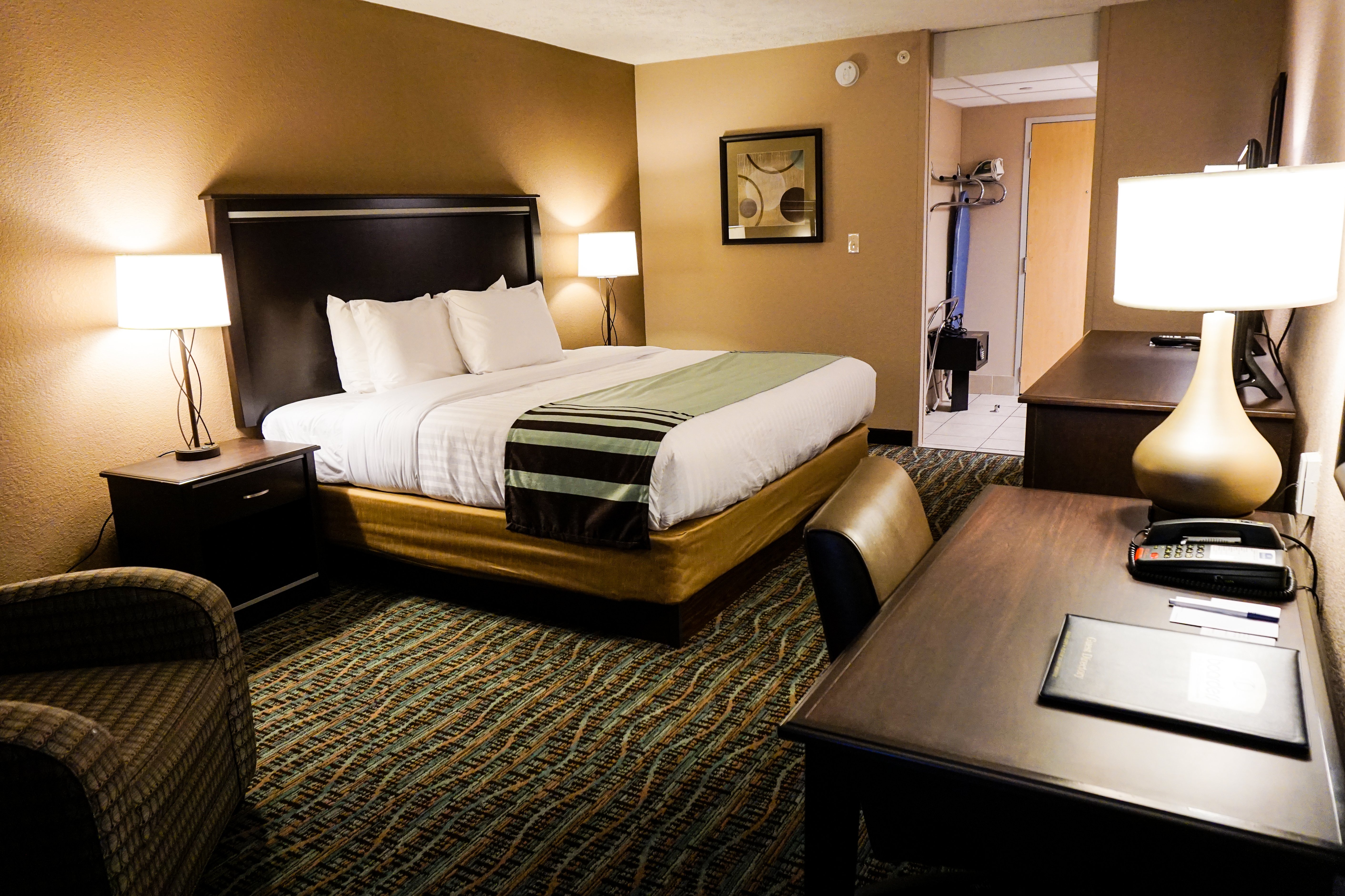 Boarders Inn and Suites by Cobblestone Hotels - Grand Island 26/75