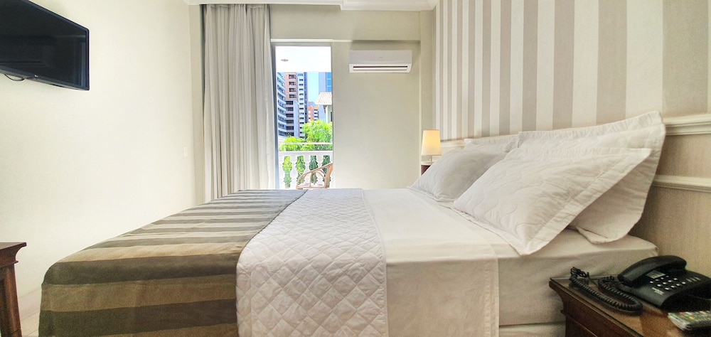 SUPERIOR, TRIPLE, 1 DOUBLE AND 1 SINGLE BED