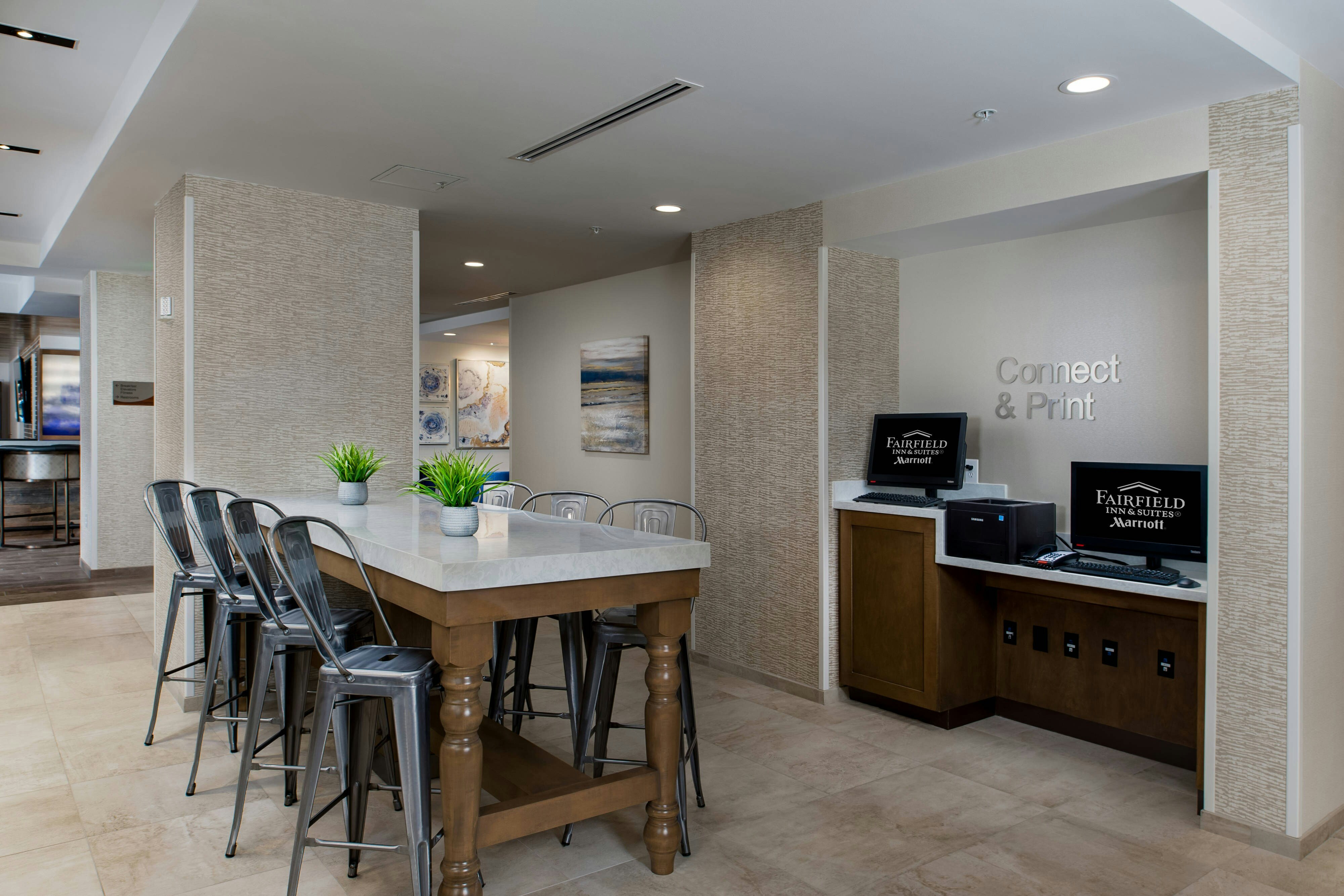 Fairfield Inn & Suites Fort Worth Downtown/Convention Center 36/47
