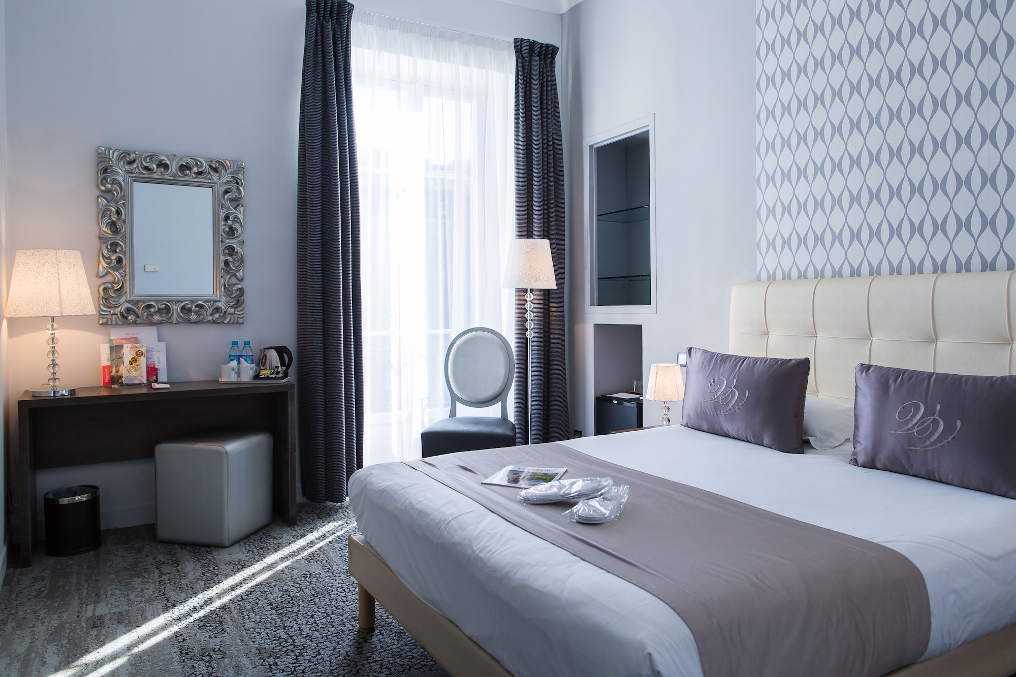 SUPERIOR, DOUBLE BED, GARDEN VIEW