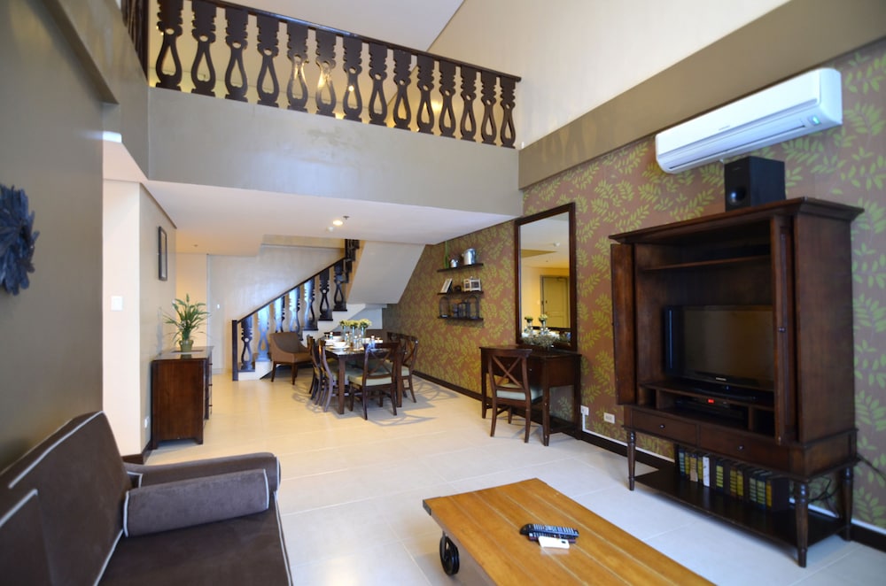 Crosswinds Resort Suites 22/50