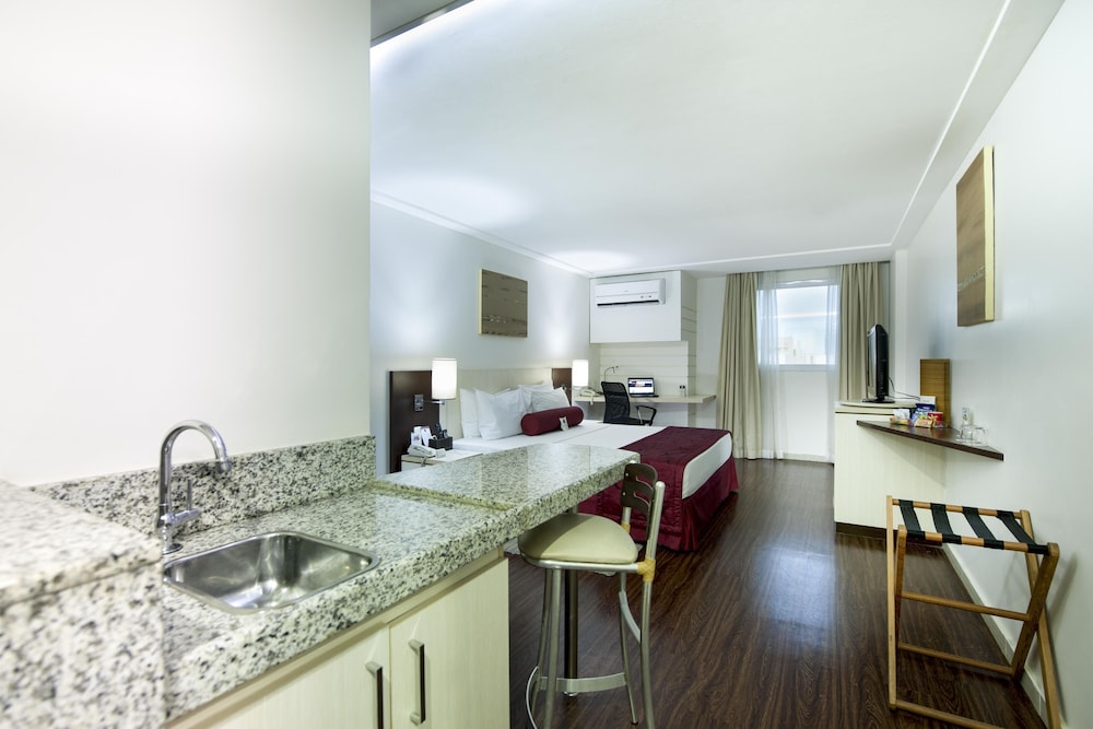 Comfort Suites Macae 32/43