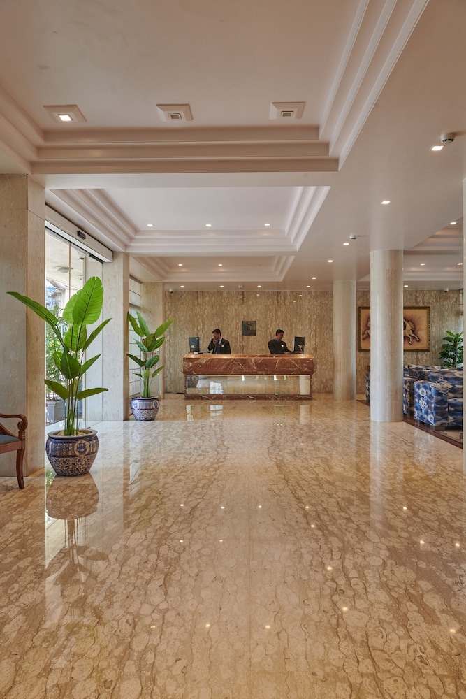 Regent Hotel Andheri 4/22