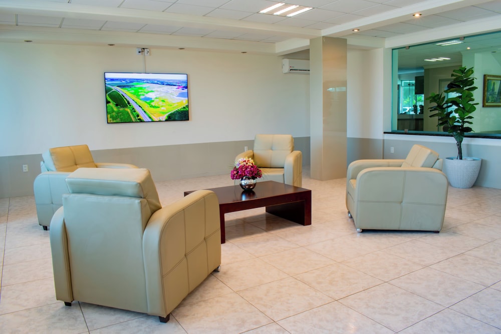Hotel & Suites Aliana 26/50