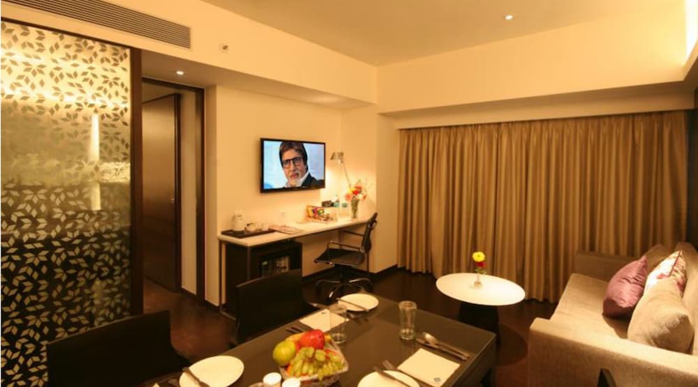 The Sahil Hotel 38/59