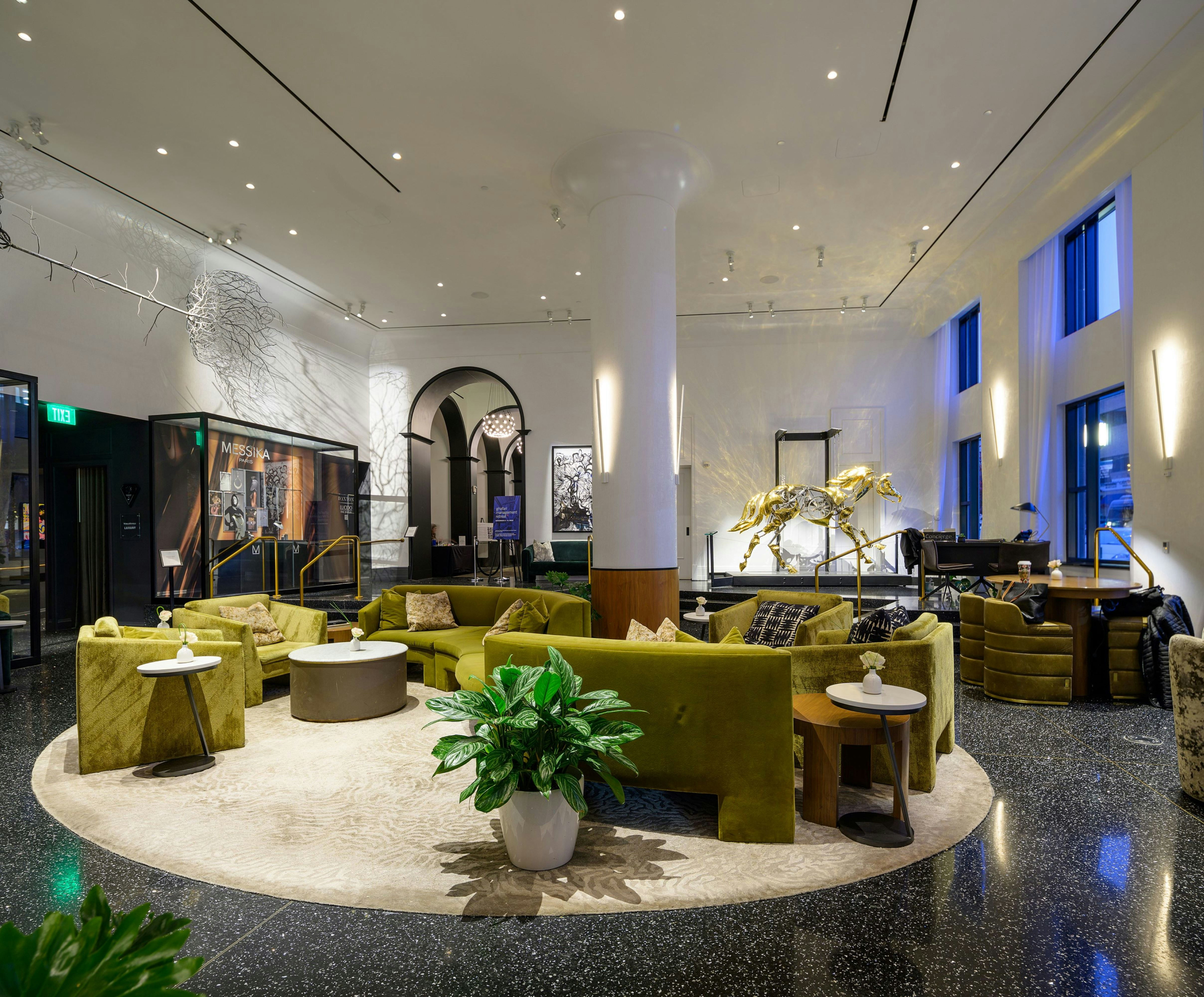 Daxton Hotel Birmingham, Curio Collection by Hilton 9/17